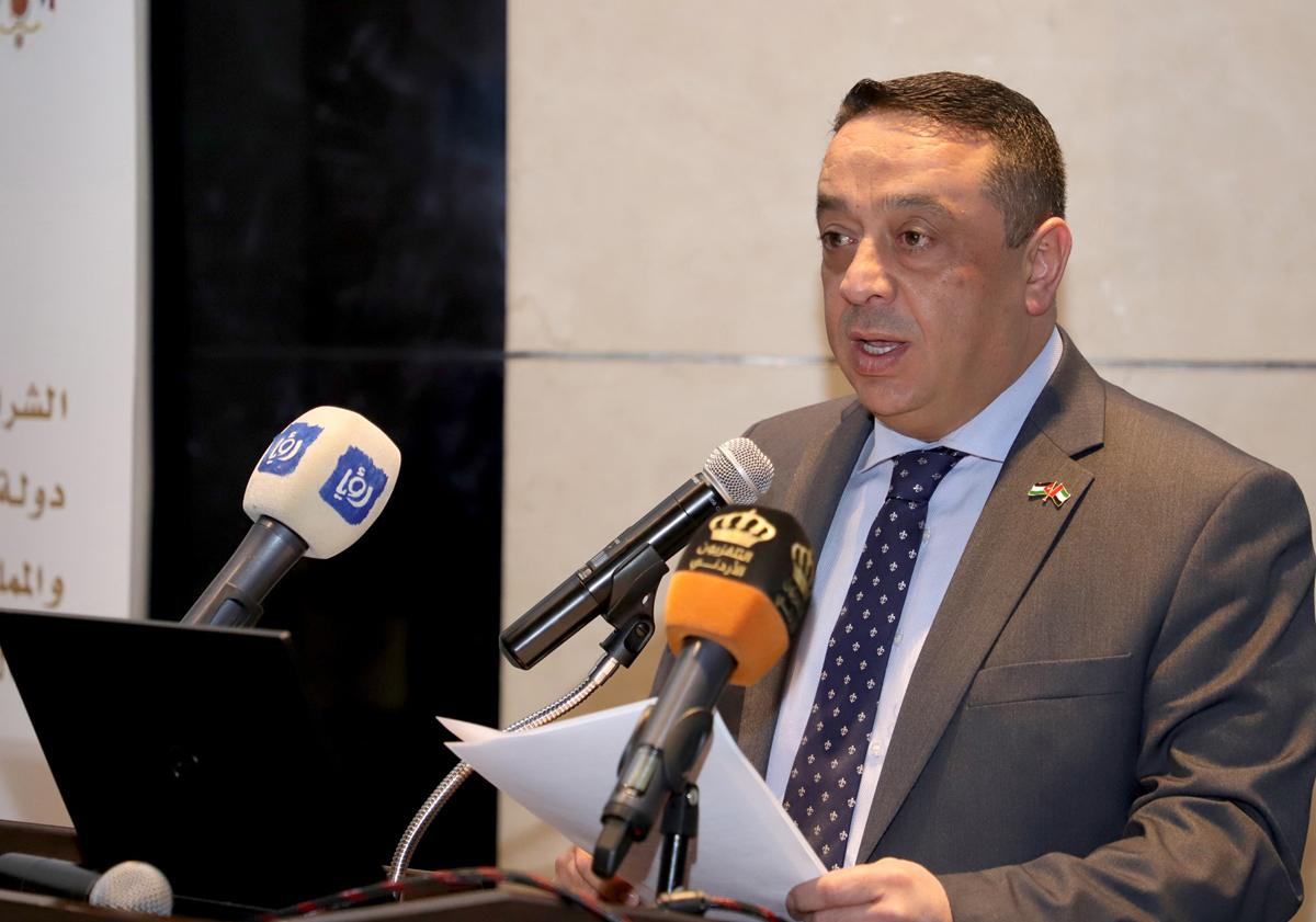 الداوود: جلالة الملك القائد الأول للتغيير ولعملية الإصلاح الشامل