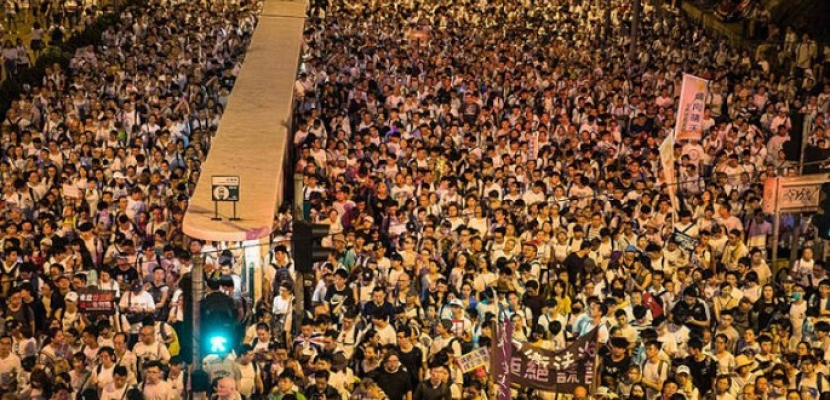 أزمة سياسية في هونغ كونغ على خلفية قانون تسليم المطلوبين للصين