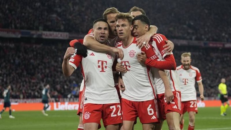 قبل 4 مراحل.. بايرن ميونيخ يحسم اللقب الـ35 في تاريخه