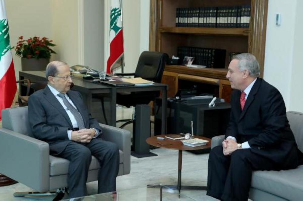 الرئيس اللبناني يستقبل السفير الأردني بمناسبة انتهاء عمله