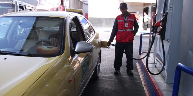 الحكومة الأردنية تقرر تخفيض أسعار المحروقات