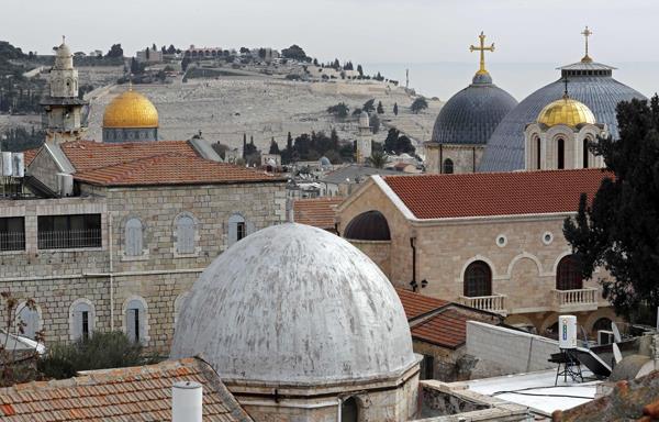 النائب حينا: الوصاية على مقدسات القدس إرث هاشمي ديني
