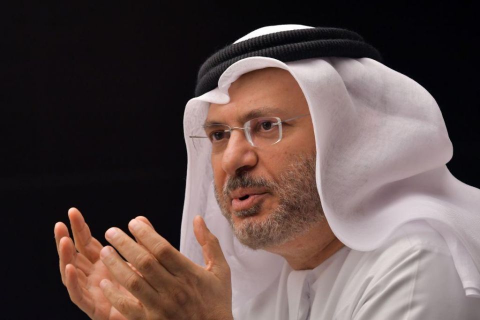 قرقاش: إيران تحرج نفسها بسبب قضية الجزر الإماراتية المحتلة