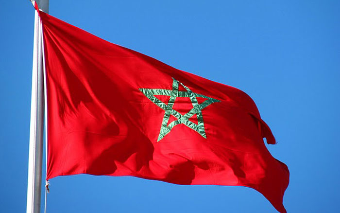 المغرب يفتح تحقيقا في “إهانة” العلم الوطني
