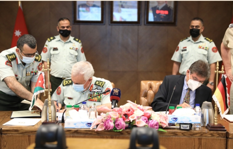 مذكرة تفاهم بين القوات المسلحة والجيش الألماني