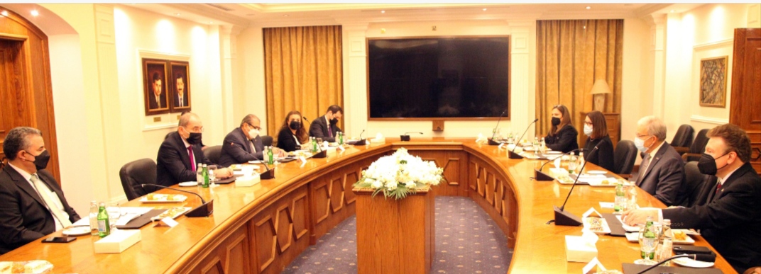 الصفدي يلتقي وزير خارجية ولاية نبراسكا الأميركية