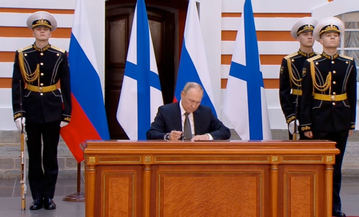 بوتين يقرّ “عقيدة جديدة” للبحرية الروسية