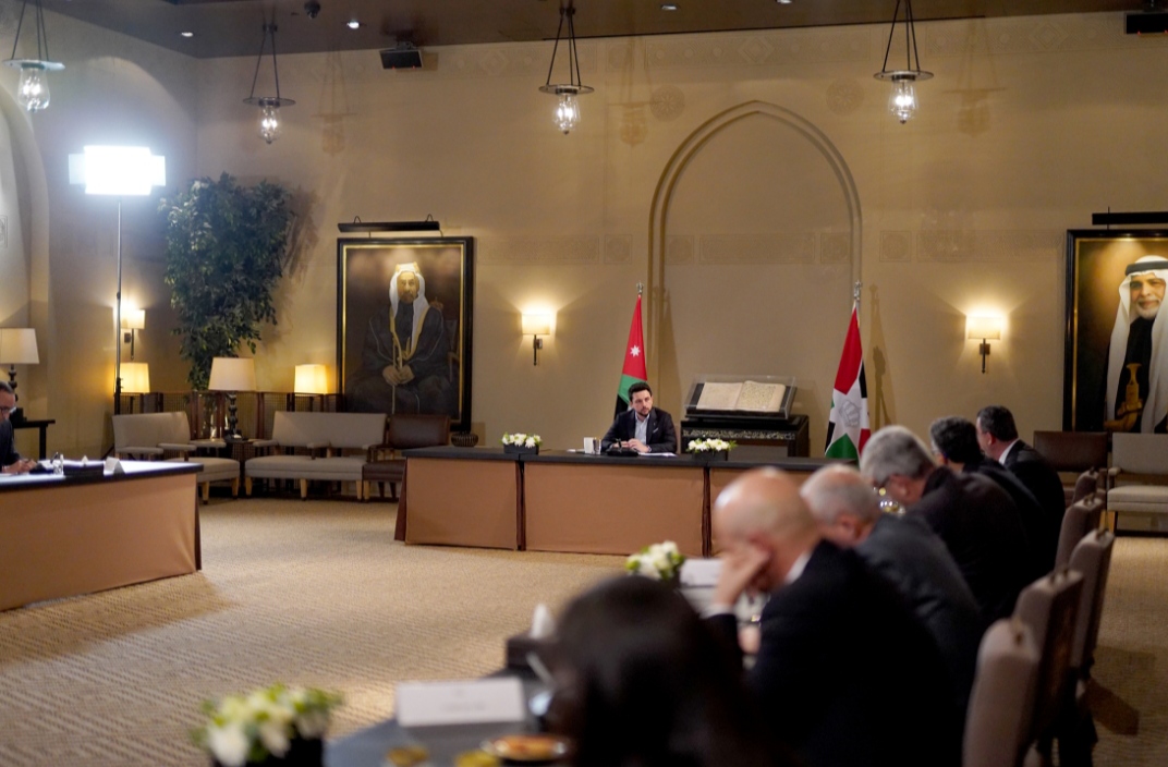 سمو ولي العهد يلتقي عمداء شؤون طلبة بجامعات خاصة