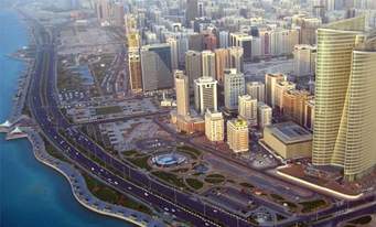 الإمارات تعلن دعمها للاستراتيجية الأميركية بشأن إيران
