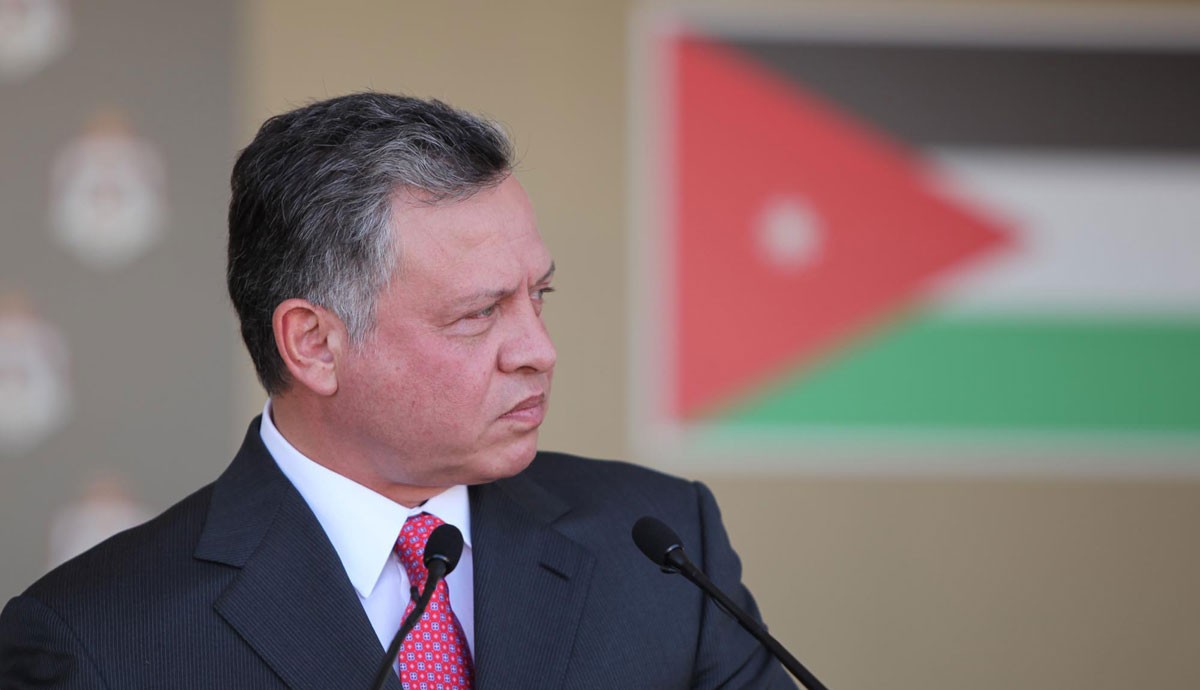 الملك عبد الله يبحث مع رئيس الأركان السعودي التعاون العسكري
