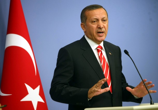 اردوغان يتجاهل الانتقادات ويعلن عزمه على توسيع التدخل العسكري في سوريا
