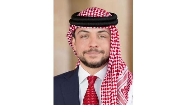 ولي العهد: مبارك علينا جميعاً حلول عيد الفطر السعيد