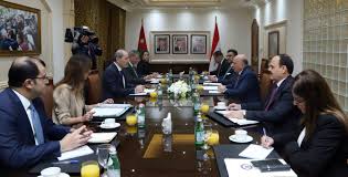 وزير الخارجية يجري مباحثات موسعة مع نظيره العراقي