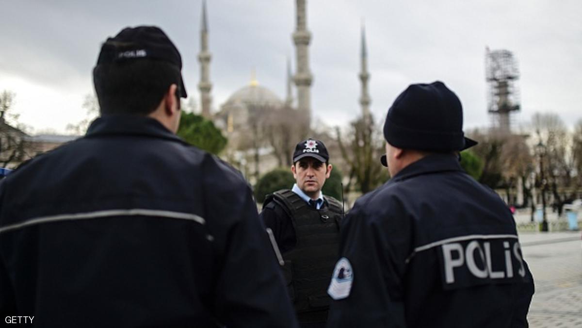 تركيا اعتقلت أكثر من 12 ألف شرطي بـ “شبهة غولن”