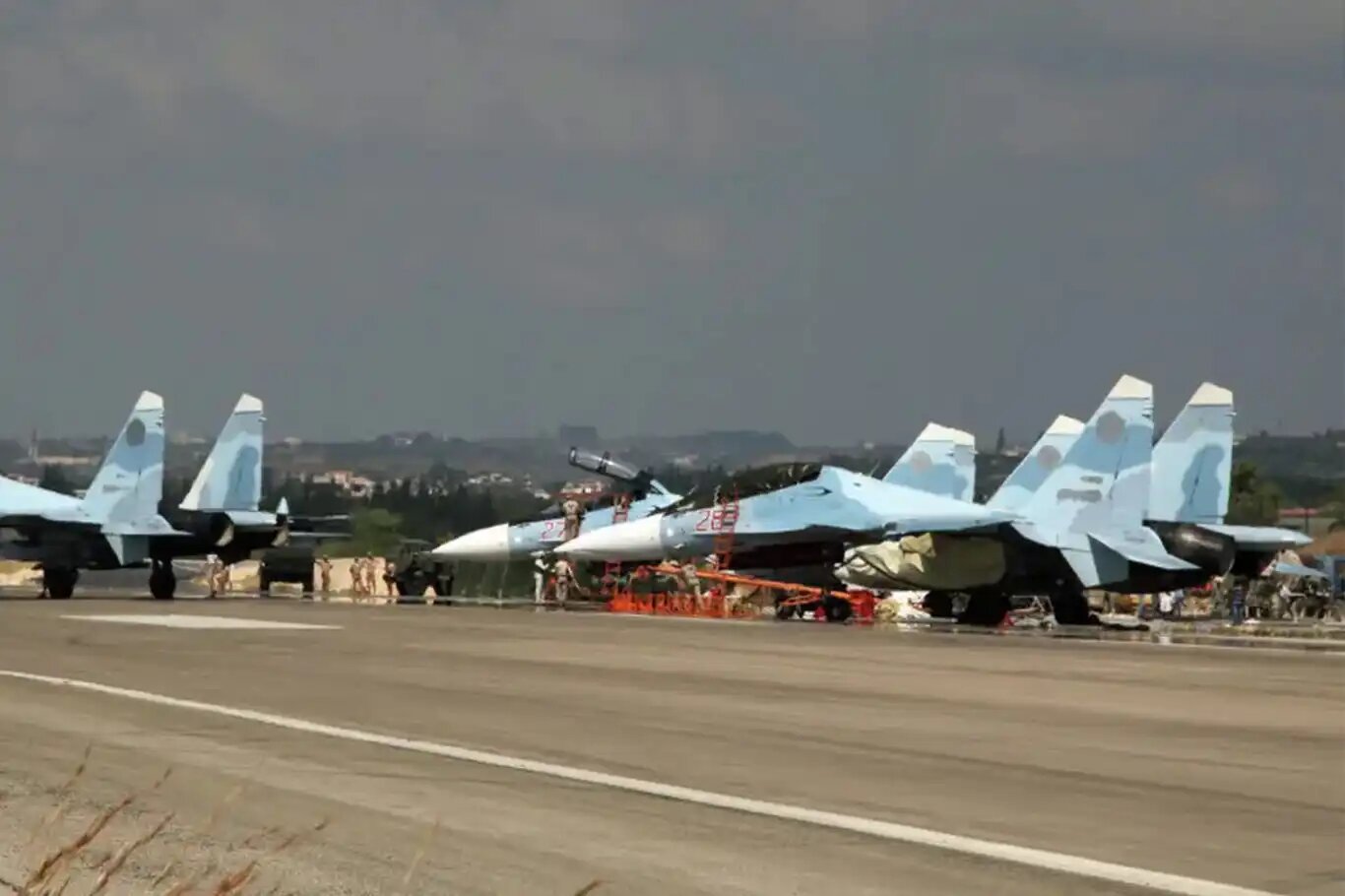 بلومبرغ: اتفاق قريب بين روسيا والجولاني بشأن القواعد