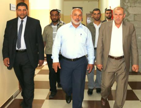 وفد أمني حمساوي يغادر عبر معبر رفح للقاء مسؤولين أمنيين مصريين
