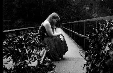 ساعدوني أنا في ورطة