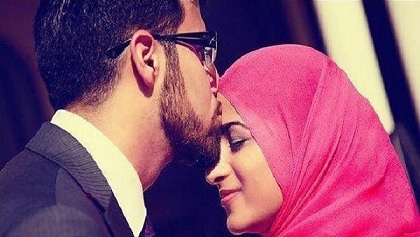 ما حكم القبلة فى شهر رمضان والعلاقة الحميمة؟