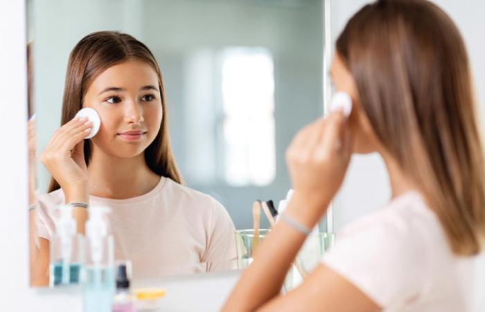 إقبال المراهقات على عمليات التجميل إحصائيات صادمة