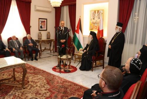 الخصاونة: نقف بصلابة أمام أي محاولات لتغيير الوضع التاريخي والقانوني في القدس