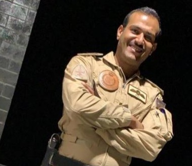الطيار أبو غنمي استشهد قبل تخرجه بأيام وطفلته الوحيدة لا تعلم باستشهاده حتى الآن