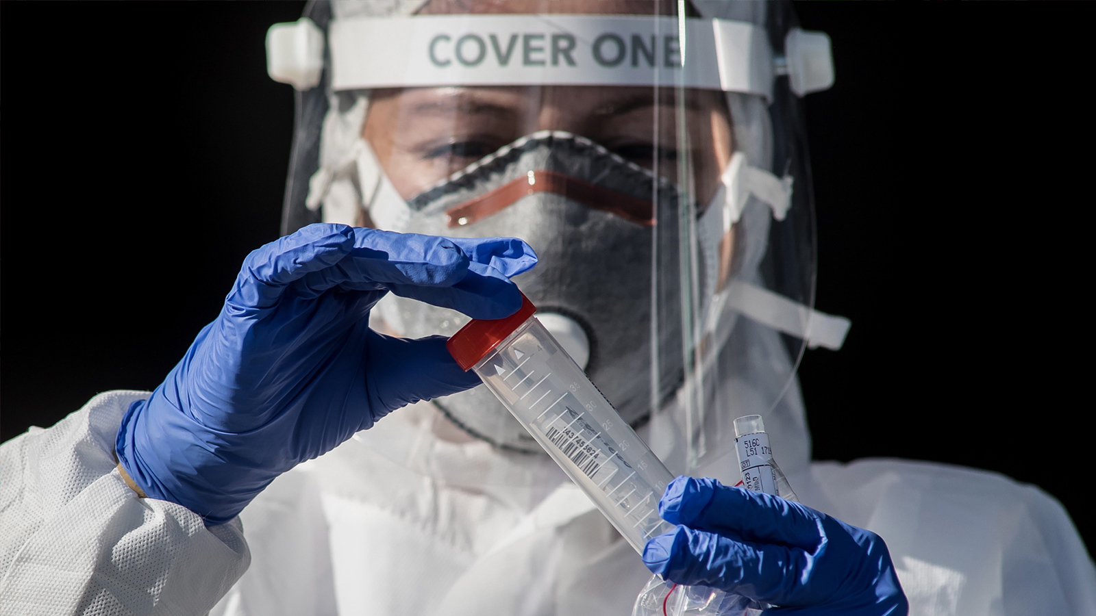 كورونا حول العالم: 315 مليون إصابة و 5 ملايين وفاة