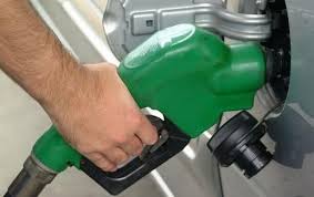 تخفيض أسعار البنزين والسولار والديزل