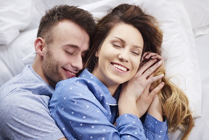 5 أسباب غريبة تشجّع على ممارسة العلاقة الحميمة