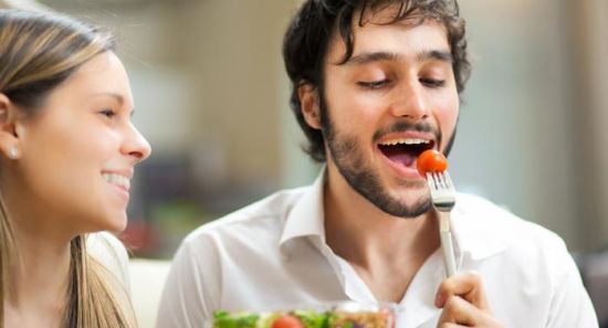 تفاصيل صغيرة من شأنها أن تعيد الحيوية للعلاقة الزوجية