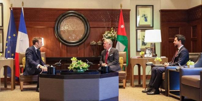 جلالة الملك والرئيس الفرنسي يعقدان مباحثات في عمان