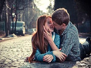 أسباب تدفع المرأة لفقدان رغبتها الجنسية