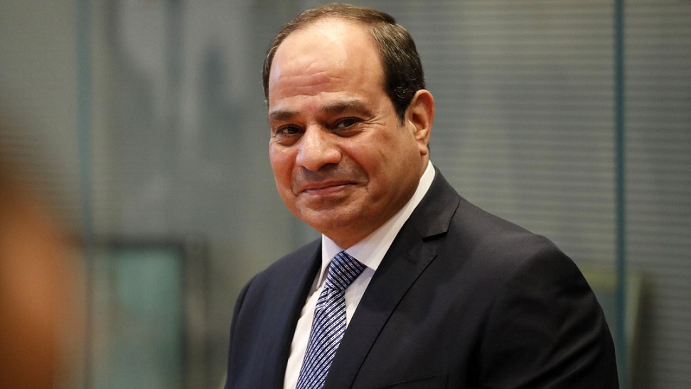 السيسي يبدأ جولة خليجية تشمل قطر والكويت