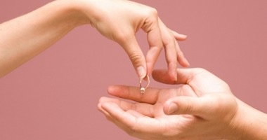 طلع بشتري من البالة .. أنا بطلت حابة أكمل معه ايش رأيكم ؟