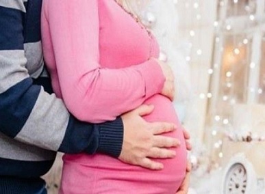 مواقف محرجة تحدث للحامل خلال العلاقة الحميمة