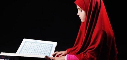 ساعدوني بطريقة أحفظ ابنتي القرآن !!