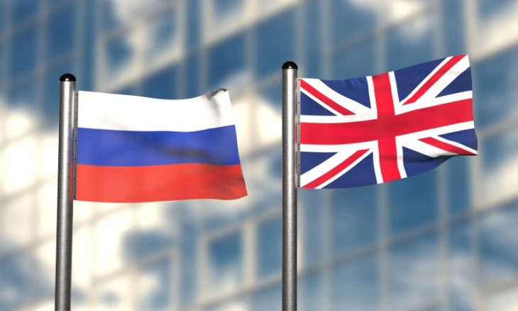 روسيا تفرض عقوبات على مسؤولين بريطانيين