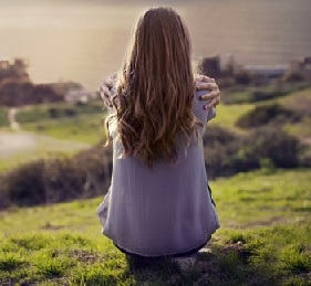 زوجي طلقني لأنني حادة الطبع.. وأريد العودة إليه !