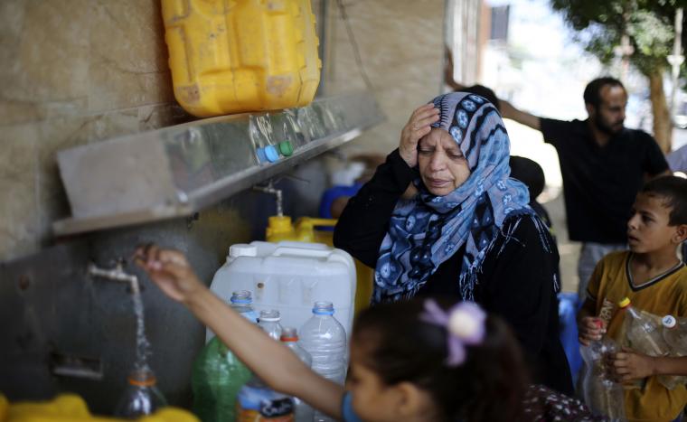 قطاع غزة: نقص متزايد في كمية المياه.. وتحذيرات من كارثة إنسانية
