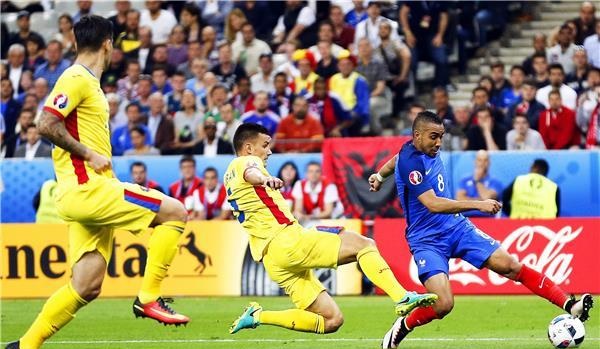 فوز قاتل لفرنسا على رومانيا في افتتاح أمم أوروبا