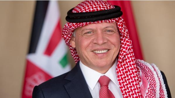 الملك يصل إلى شرم الشيخ في زيارة عمل يلتقي خلالها الرئيس المصري وملك البحرين