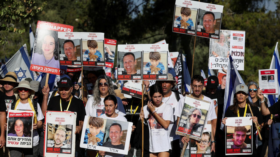 صفقة الرهائن بين حماس وإسرائيل.. مصادر تتحدث عن نقاط خلافية