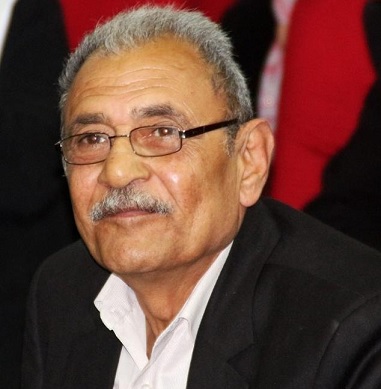 من يتأمر على فتح...؟!!