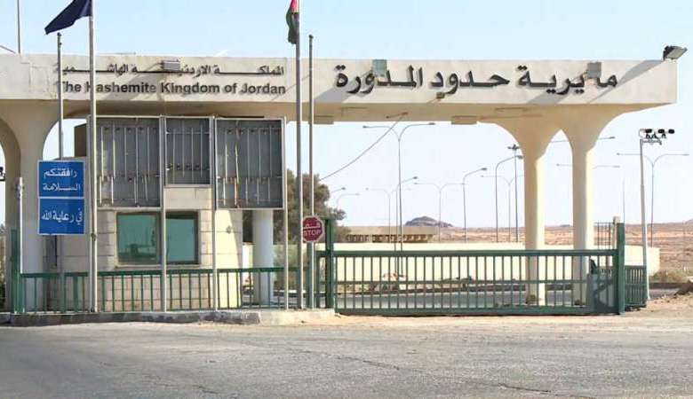 نقيب شركات التخليص يثمن إعادة فتح معبر الدرة الحدودي