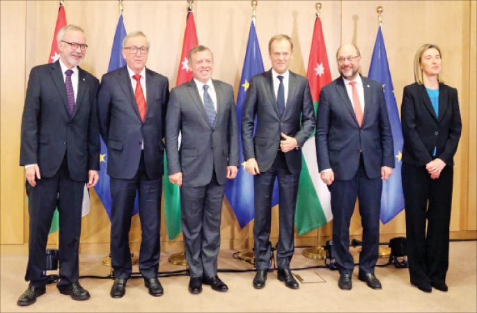 قمة بين الملك وقيادات الاتحاد الاوروبي تـبحـث تبسيـط قـواعـد المنشـأ للاردن