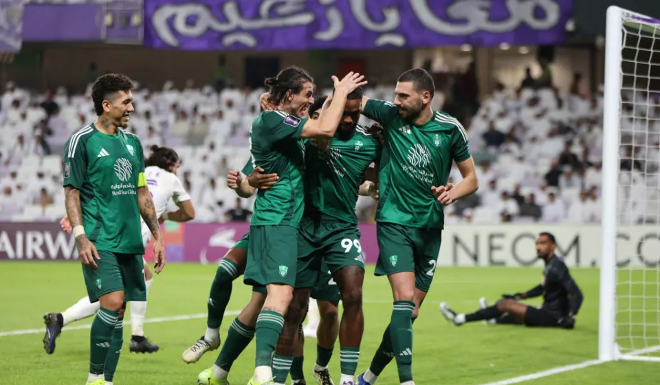 الأهلي السعودي يهزم العين الإماراتي في دوري أبطال آسيا