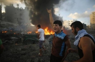غزة ... العدوان يتواصل ثاني ايام العيد والحصيلة ترتفع لـ 1210 شهداء