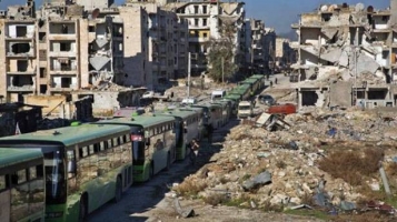 50 حافلة تجلي 3 آلاف شخص من أحياء حلب الشرقية