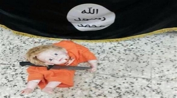 داعش: علموا أولادكم جز الرقاب