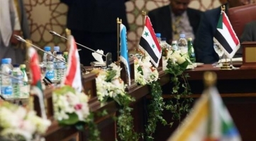 الأمير سلمان يدعو لمنح الائتلاف مقعد سوريا بالقمة