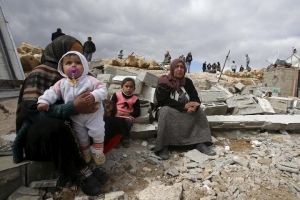 الاحتلال يشرّد 440 فلسطينيا ويدمّر 323 منزلا العام الحالي